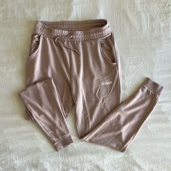 Women’s gymshark joggers - Picture 2 of 5